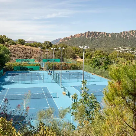 Le Village - E1 121 By Interhome Lägenhet Saint-Raphaël