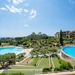Le Village - E1 121 By Interhome